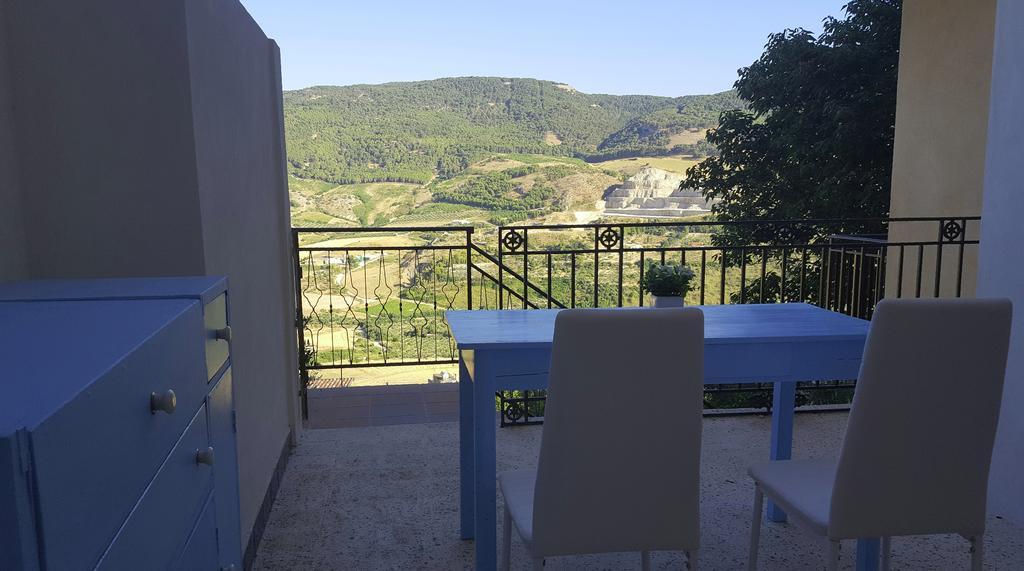 Borgo Saraceno Villa Sambuca di Sicilia Luaran gambar