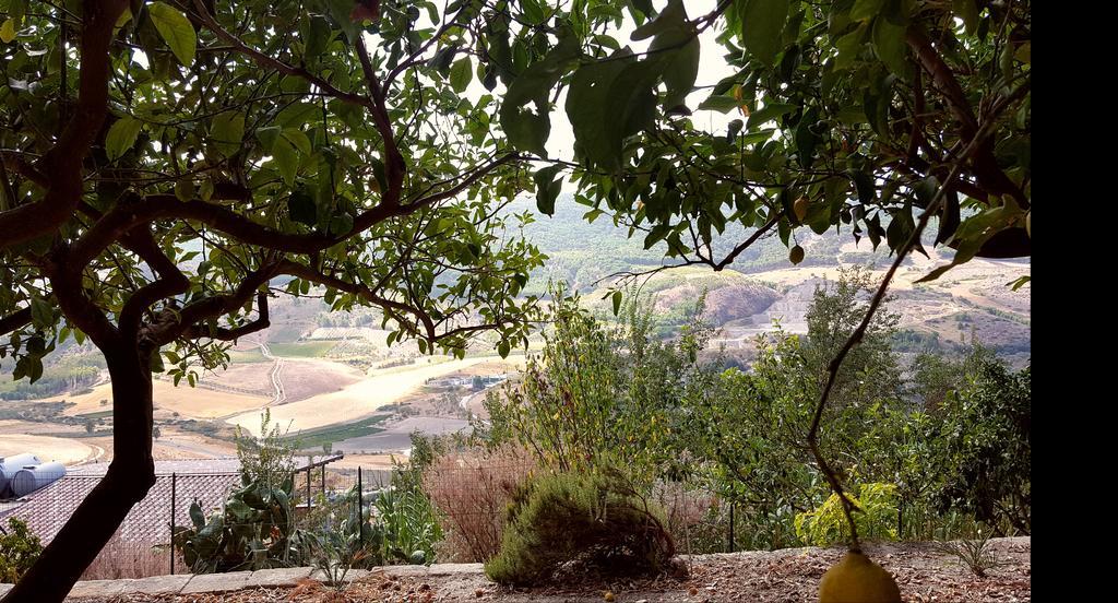Borgo Saraceno Villa Sambuca di Sicilia Luaran gambar